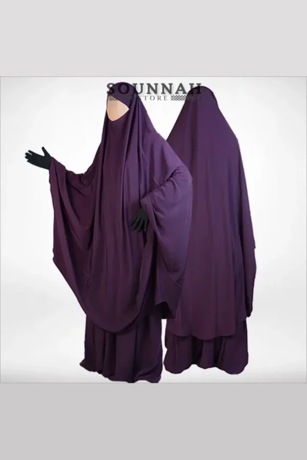Jilbab/Jilbeb 2 pièces jupe prune - Al Manassik Jilbab 2 pièces jupe Al Manassik prune (violet profond, tirant sur le rouge)