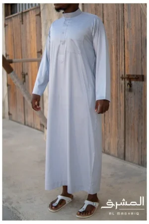 Qamis saoudien "Al mashriq" gris clair Qamis saoudien "Al mashriq" gris clair