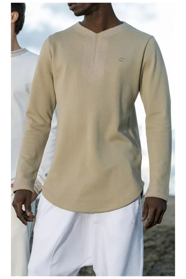 Sweat qabail Awqas kaki
