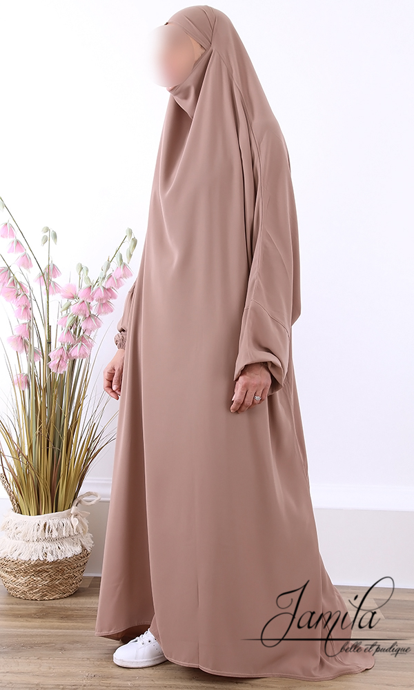 IMG_9396 Jilbab 1 pièce Jamila taupe (beige rosé)
