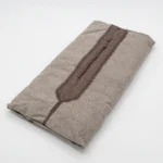 Djellaba homme hiver brun Djellaba homme hiver brune (taupe chiné) à passementerie marron, pliée